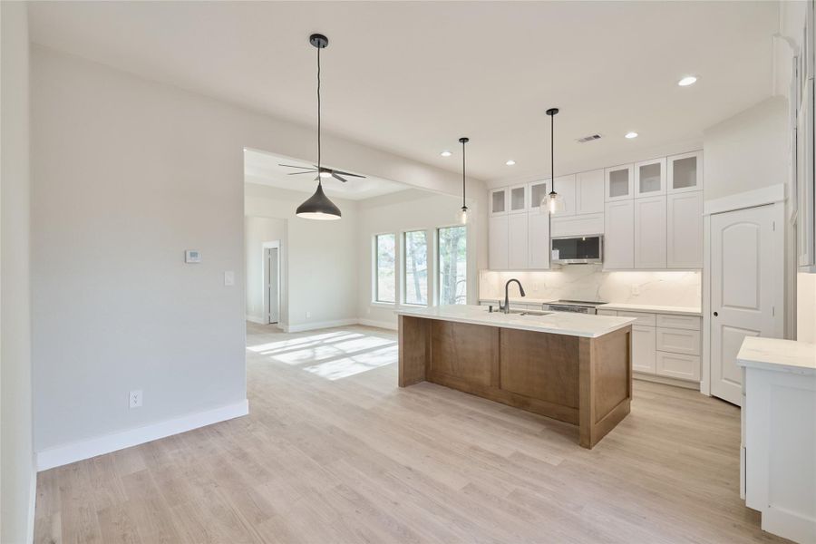 Image 38 of a home in .