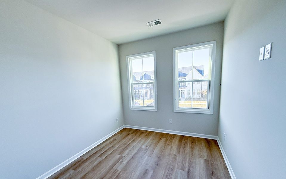Spacious, unfurnished interior of a new home in Townhomes at Nexton, Summerville (Image 14).