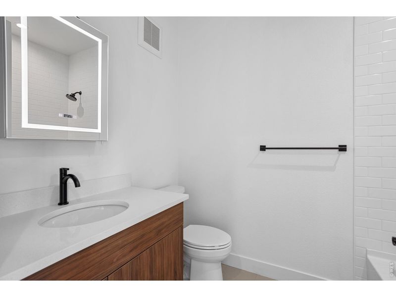 Image 35 of a home in .
