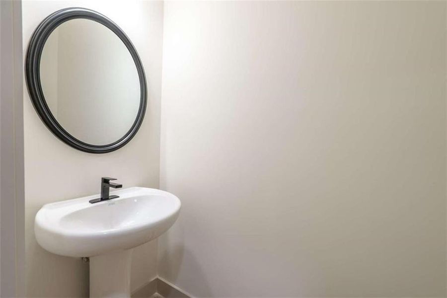 Close-up of interior finishes inside a home in , Good Hope (Image 22).