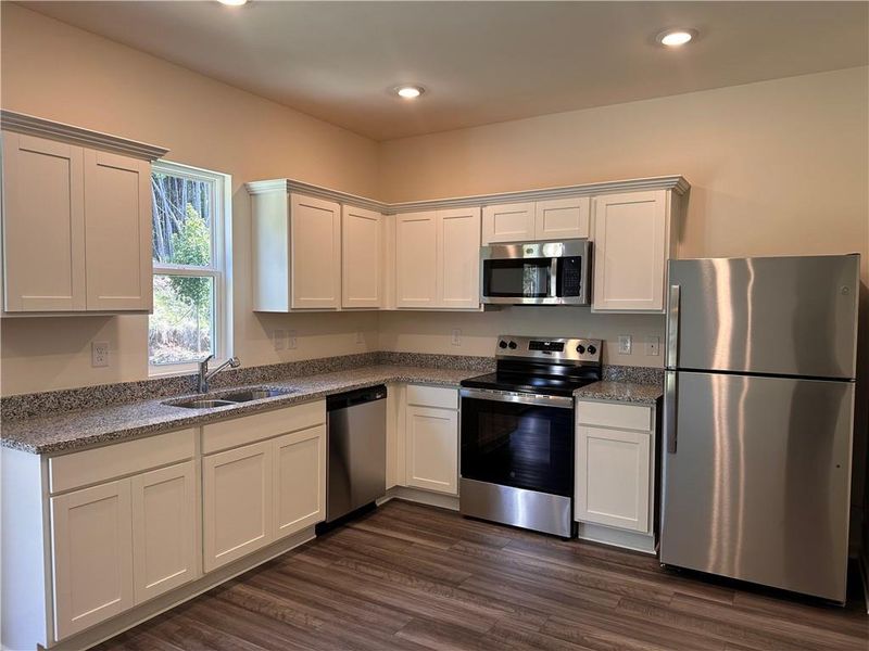 Furnished interior view inside a new home in Mt. Tabor Ridge, Dallas (Image 7).
