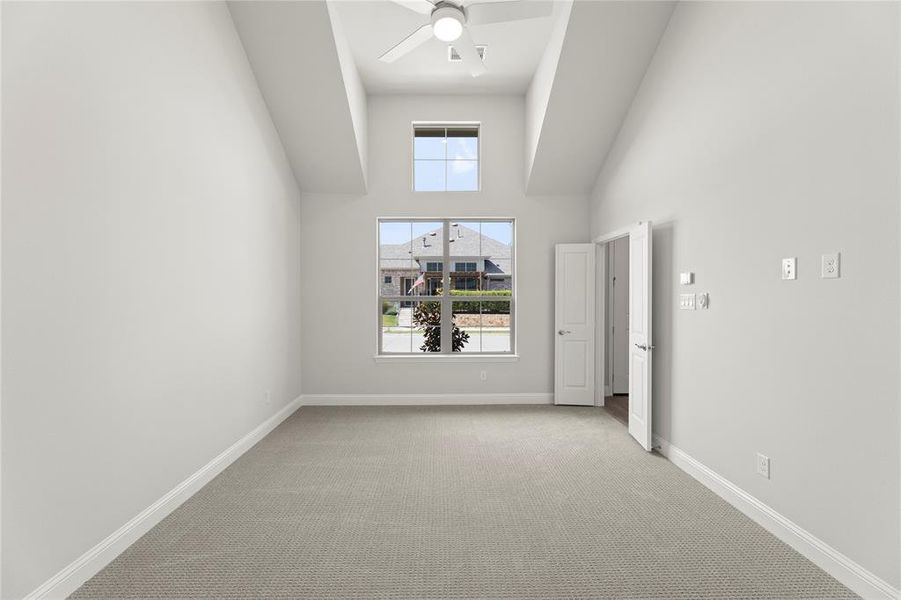 Spacious, unfurnished interior of a new home in Woodbridge, Wylie (Image 23).