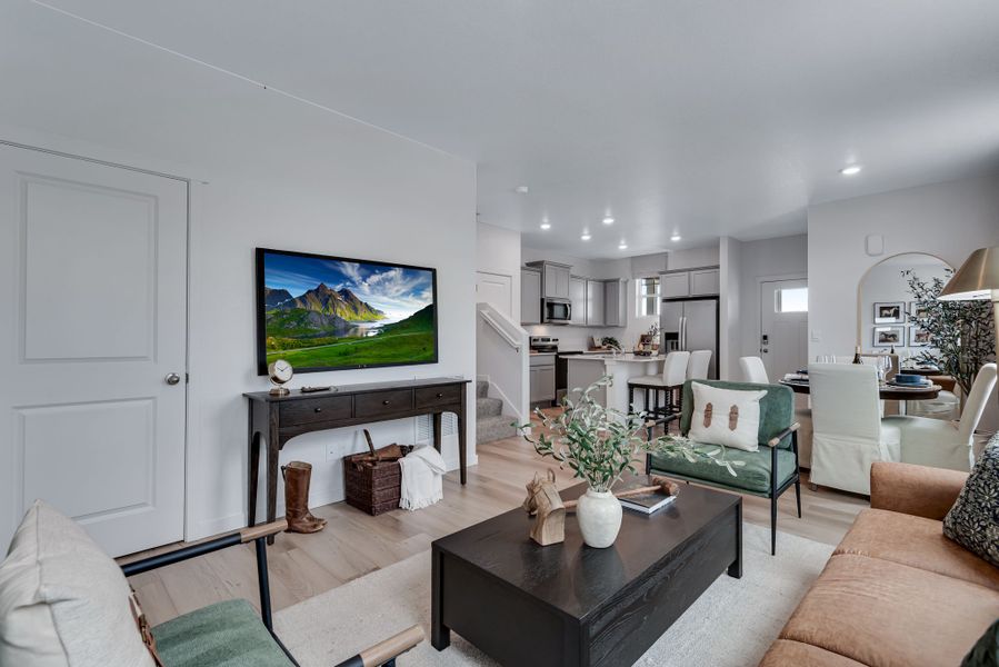 Representative furnished interior of a home built from the MURIFIELD by D.R. Horton in Vista Meadows, Fort Lupton (Image 7).