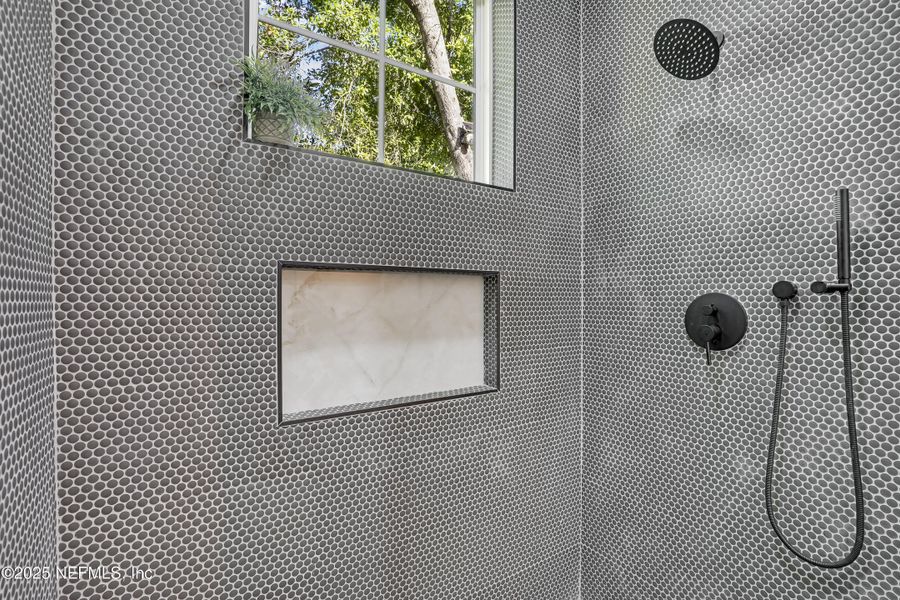 Close-up of interior finishes inside a home in , Jacksonville (Image 20).