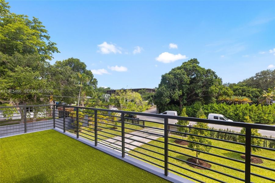 Natural landscape and outdoor views near  in Pinecrest (Image 90).