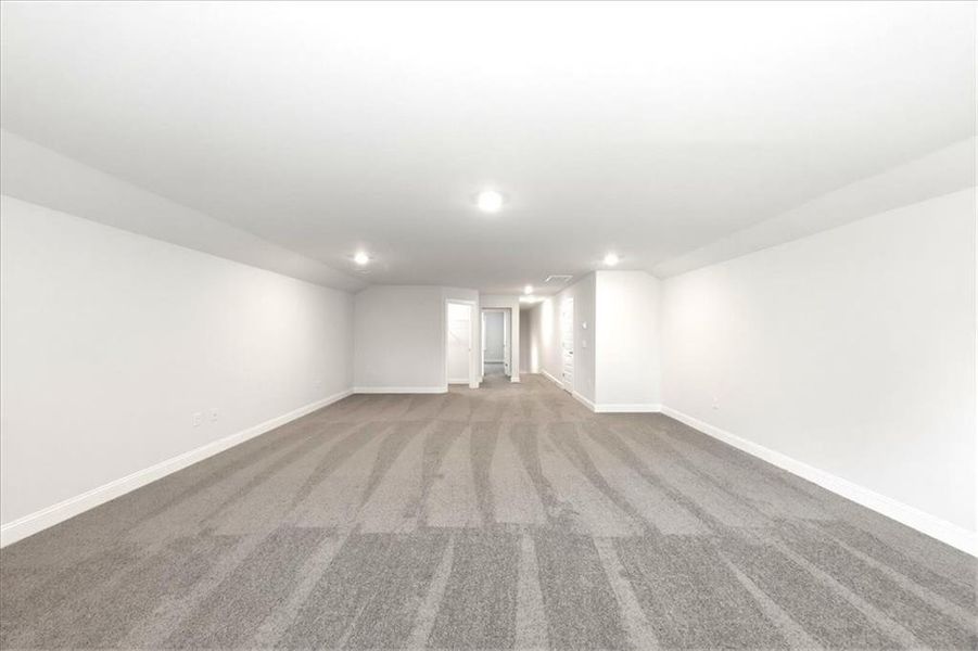 Spacious, unfurnished interior of a new home in Tuscany Hills, Douglasville (Image 27). Spacious, unfurnished interior of a new home in Tuscany Hills, Douglasville (Image 27).