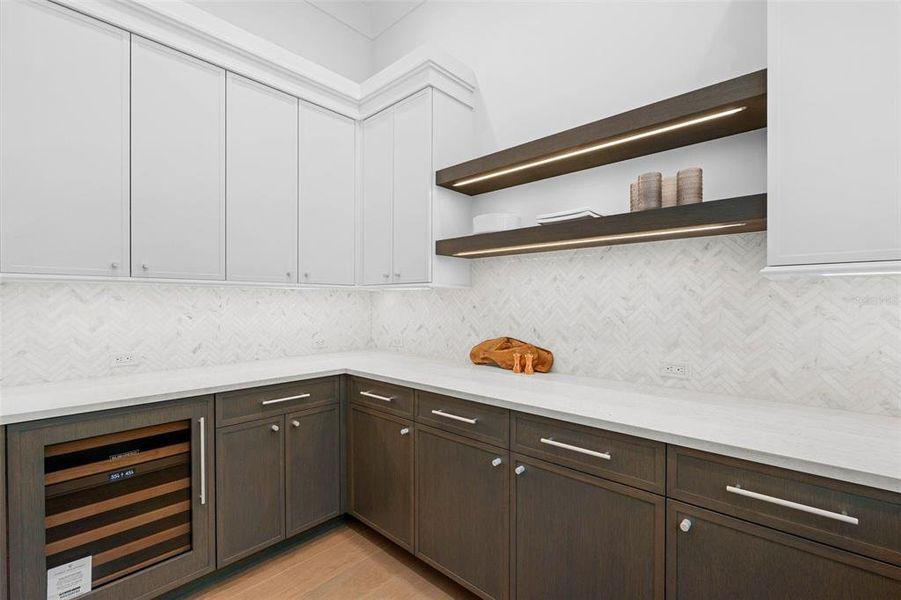 Furnished interior view inside a new home in , Sarasota (Image 43).