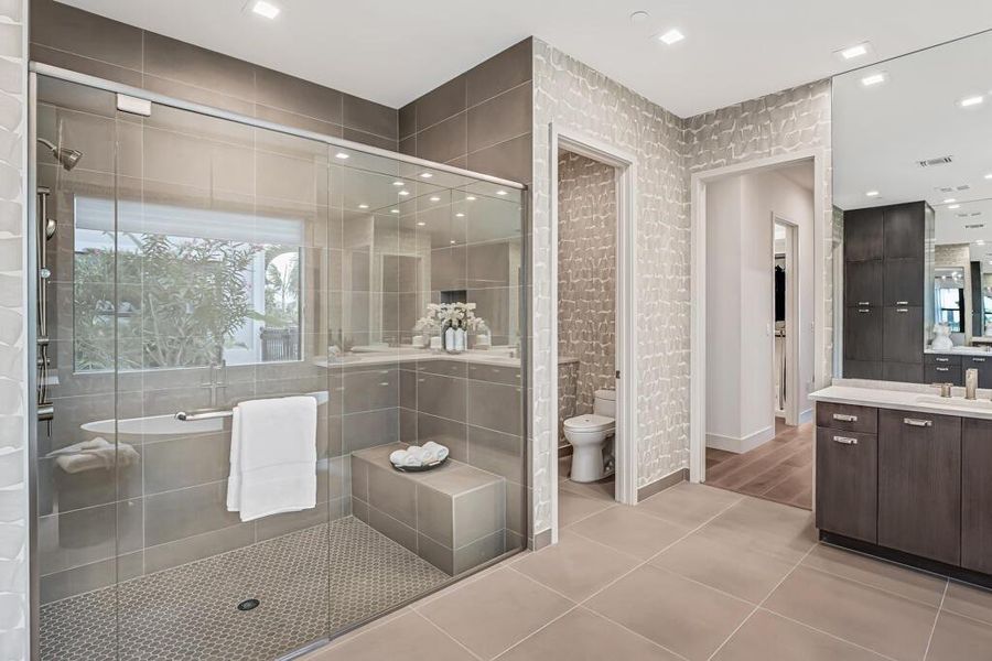 Furnished interior view inside a new home in Apex at Avenir, Palm Beach Gardens (Image 81).