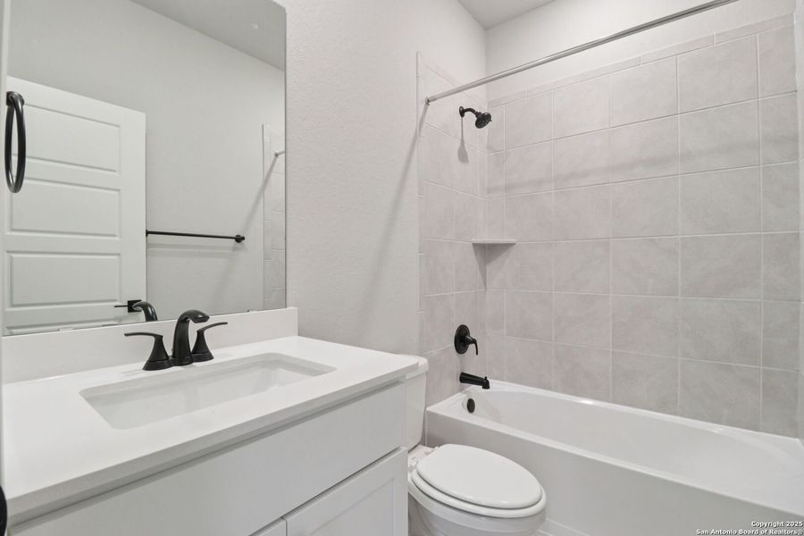 Image 36 of a home in Arcadia Ridge - Classic Series. Image 36 of a home in Arcadia Ridge - Classic Series.