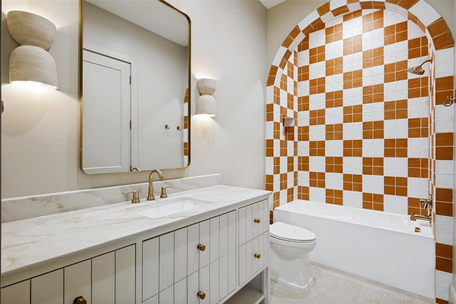 Furnished interior view inside a new home in , Dallas (Image 26).