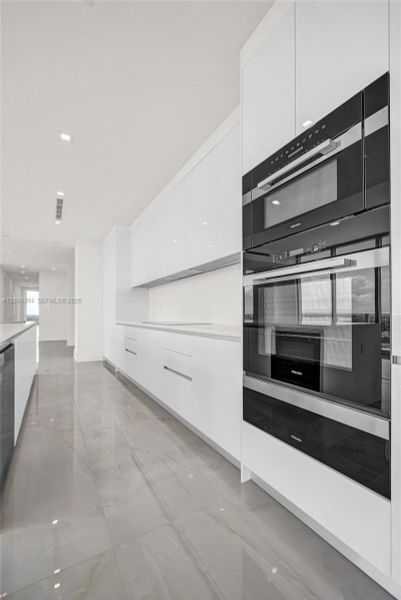 Spacious, unfurnished interior of a new home in , West Palm Beach (Image 16). Spacious, unfurnished interior of a new home in , West Palm Beach (Image 16).