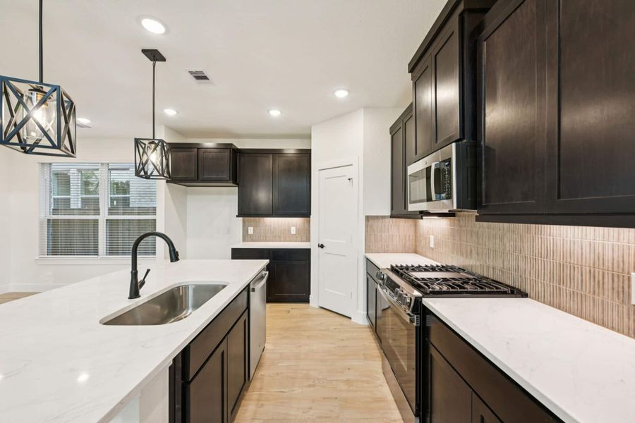 Furnished interior view inside a new home in The Woodlands Hills, Willis (Image 10).