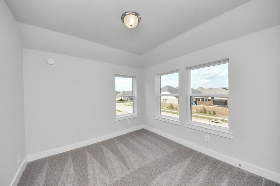 Spacious, unfurnished interior of a new home in Amira: Premier Collection, Tomball (Image 14).