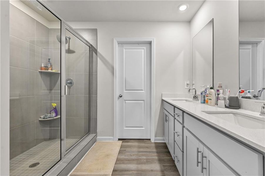 Furnished interior view inside a new home in Sweetwater Green - Royal Series, Lawrenceville (Image 26).