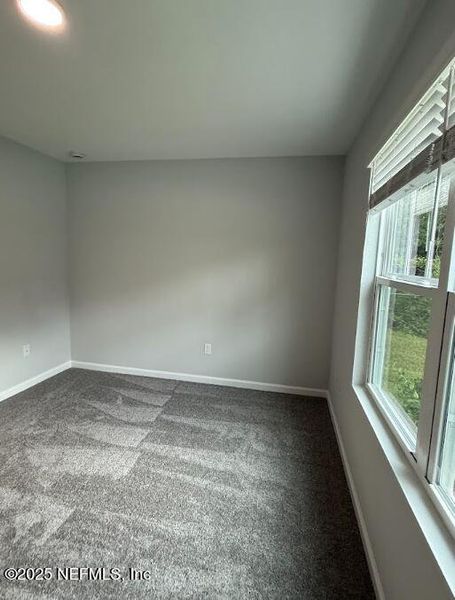 Spacious, unfurnished interior of a new home in , Jacksonville (Image 18).