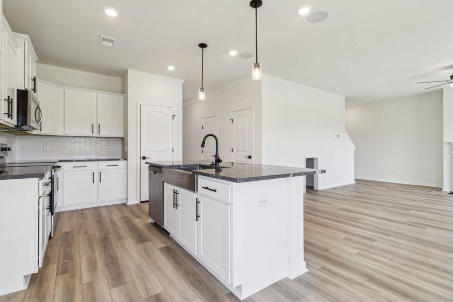 13-web-or-mls-Wafer Ash Bnd NW-2904-011