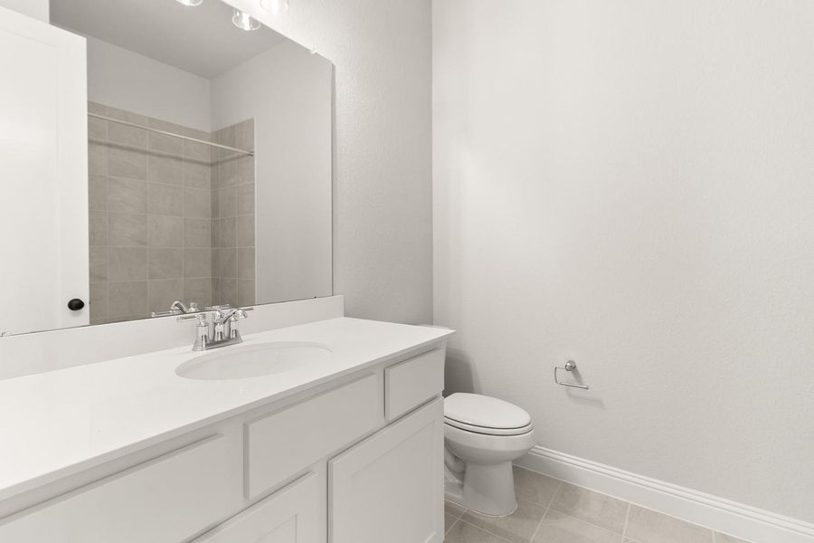 Secondary Bathroom2
