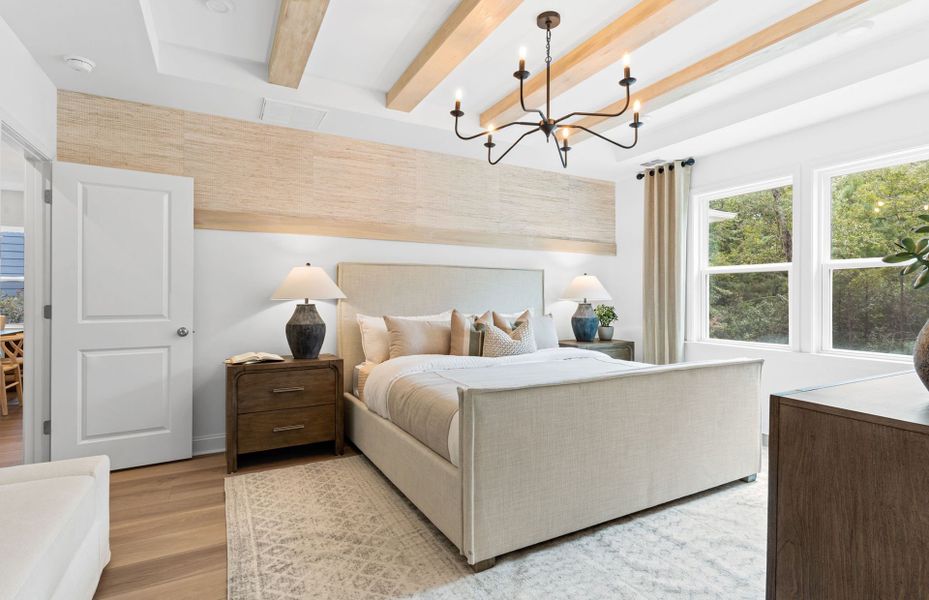 Luxurious Owner's Suite