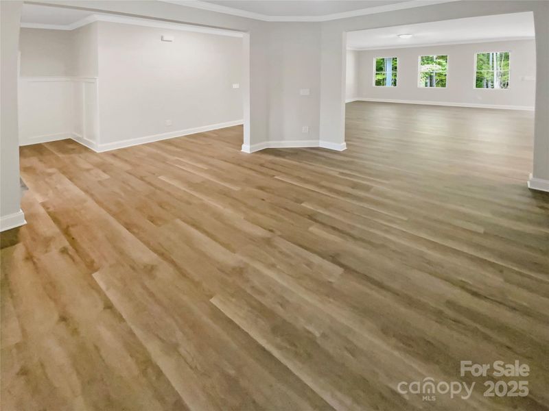 Spacious, unfurnished interior of a new home in Edgewater, Lancaster (Image 19). Spacious, unfurnished interior of a new home in Edgewater, Lancaster (Image 19).