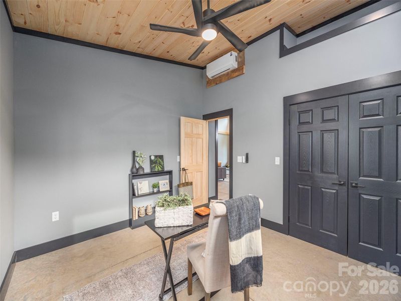 Furnished interior view inside a new home in , Waynesville (Image 8).