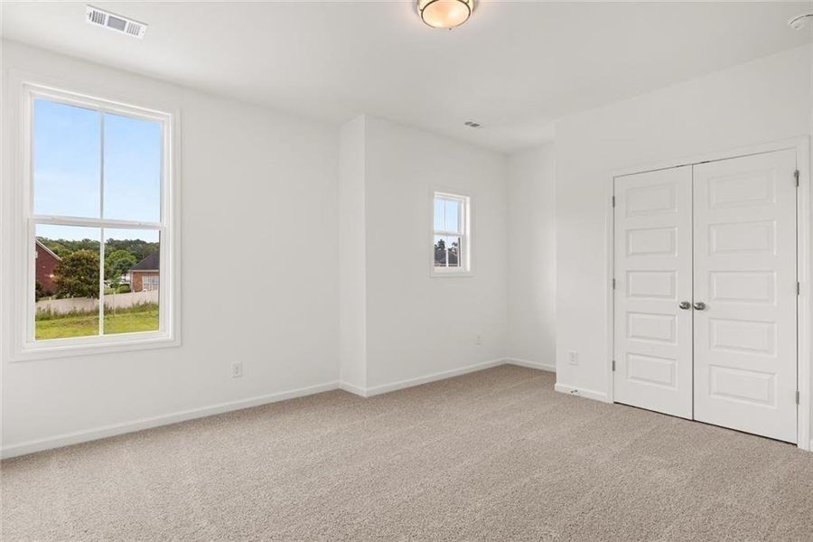 Spacious, unfurnished interior of a new home in , Loganville (Image 20).