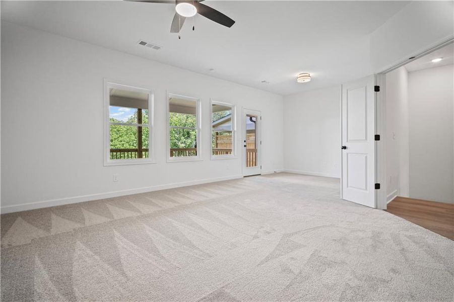 Spacious, unfurnished interior of a new home in The Retreat at River Green, Canton (Image 20). Spacious, unfurnished interior of a new home in The Retreat at River Green, Canton (Image 20).