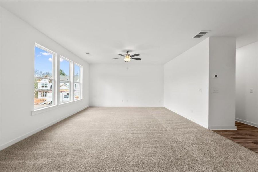 Spacious, unfurnished interior of a new home in , Statham (Image 38).