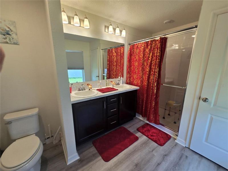 Furnished interior view inside a new home in , Winter Haven (Image 14).