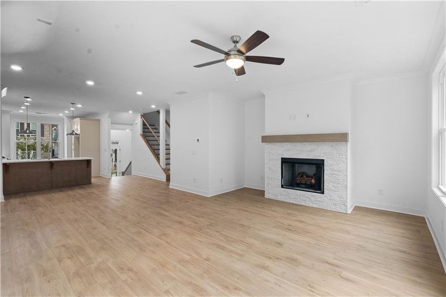 Spacious, unfurnished interior of a new home in Evanshire Townhomes, Duluth (Image 36). Spacious, unfurnished interior of a new home in Evanshire Townhomes, Duluth (Image 36).