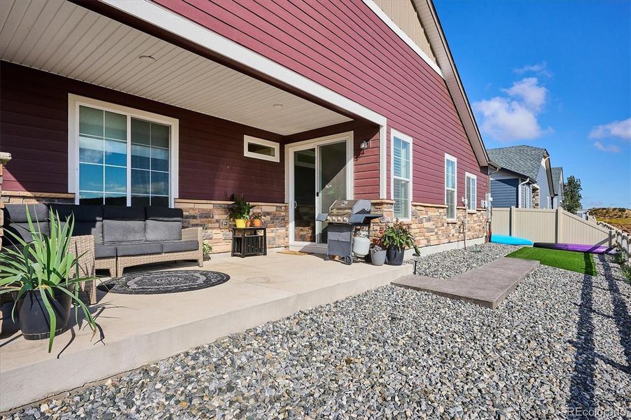Front exterior of a new home in The Reserve, Aurora, CO, highlighting curb appeal (Image 21). Front exterior of a new home in The Reserve, Aurora, CO, highlighting curb appeal (Image 21).
