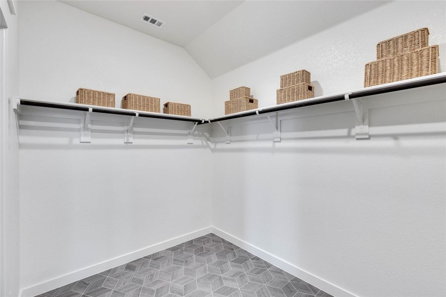 Spacious, unfurnished interior of a new home in Whisper South, San Marcos (Image 20).