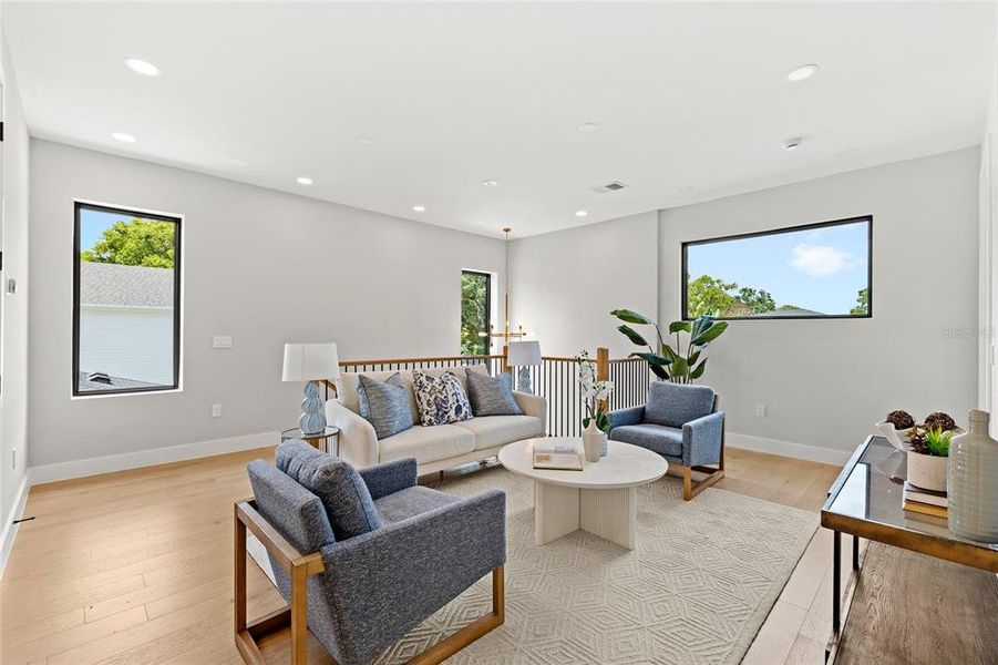 Furnished interior view inside a new home in , Orlando (Image 48).