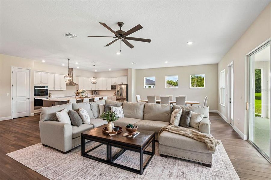 Furnished interior view inside a new home in , Odessa (Image 33).