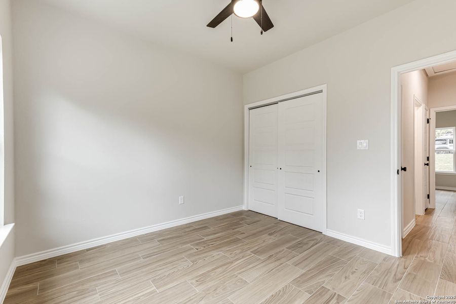 Spacious, unfurnished interior of a new home in , Canyon Lake (Image 19). Spacious, unfurnished interior of a new home in , Canyon Lake (Image 19).