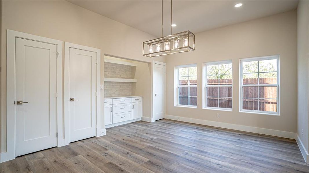 Spacious, unfurnished interior of a new home in , Granbury (Image 17). Spacious, unfurnished interior of a new home in , Granbury (Image 17).