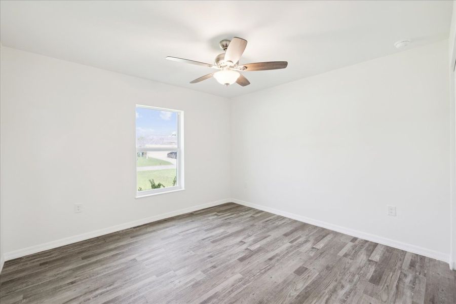 Representative unfurnished interior of a home built from the The Sunshine Retreat by Sunlife Homes LLC in Cape Coral, Cape Coral (Image 10).