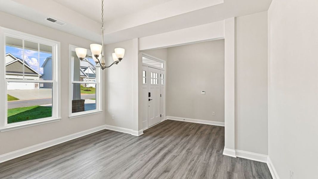 Spacious, unfurnished interior of a new home in Rutledge Estates, Woodruff (Image 20).