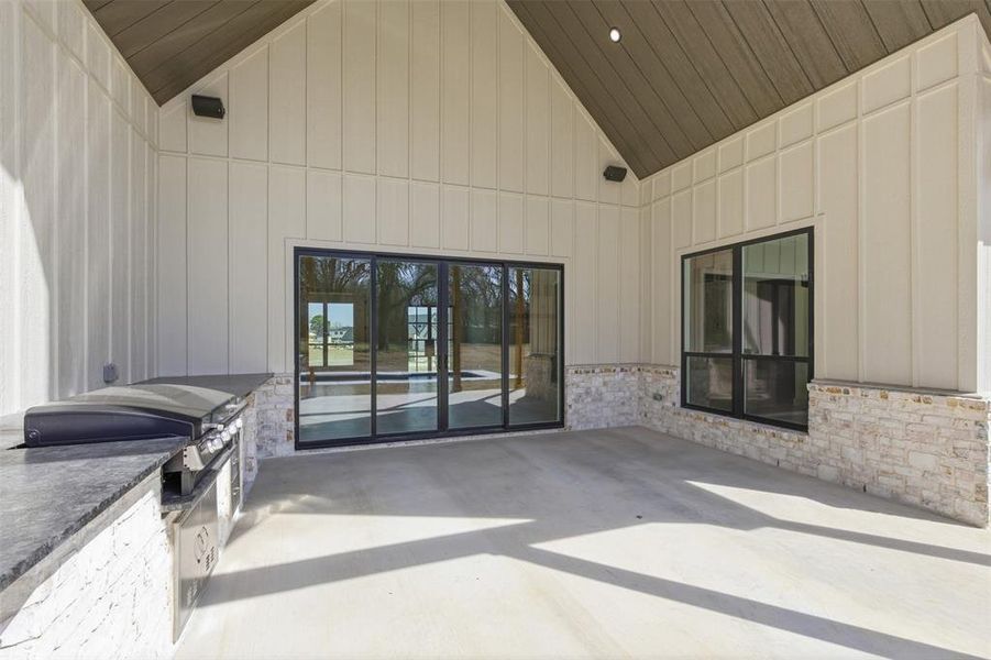 Exterior details and patio area of a home in , Fort Worth (Image 4).