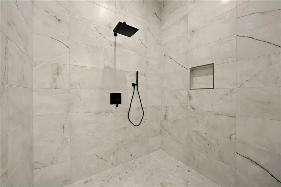 Image 53 of a home in .