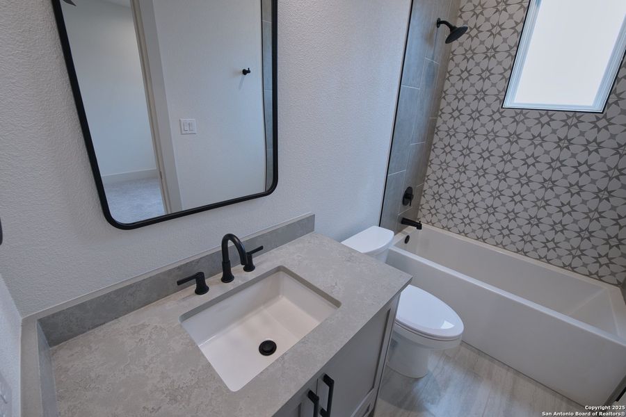 Image 32 of a home in . Image 32 of a home in .