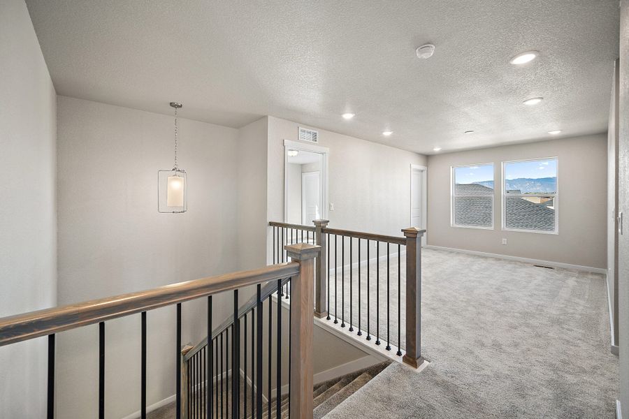 Spacious, unfurnished interior of a new home in The Glen-12, Colorado Springs (Image 37).