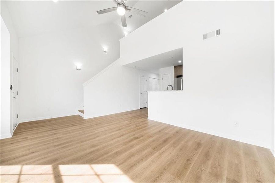 Spacious, unfurnished interior of a new home in , Union City (Image 29). Spacious, unfurnished interior of a new home in , Union City (Image 29).