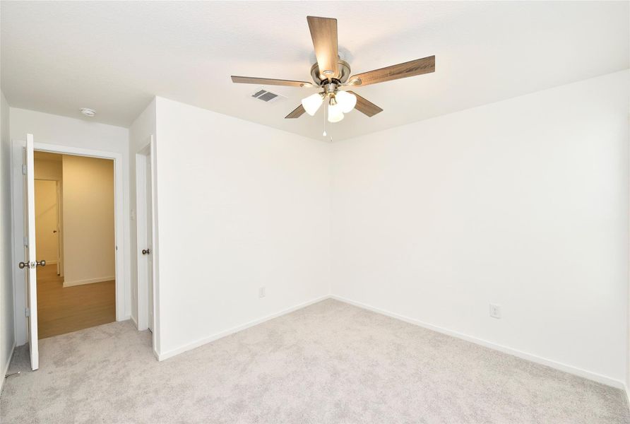Spacious, unfurnished interior of a new home in Grand Oaks Reserve, Cleveland (Image 21). Spacious, unfurnished interior of a new home in Grand Oaks Reserve, Cleveland (Image 21).