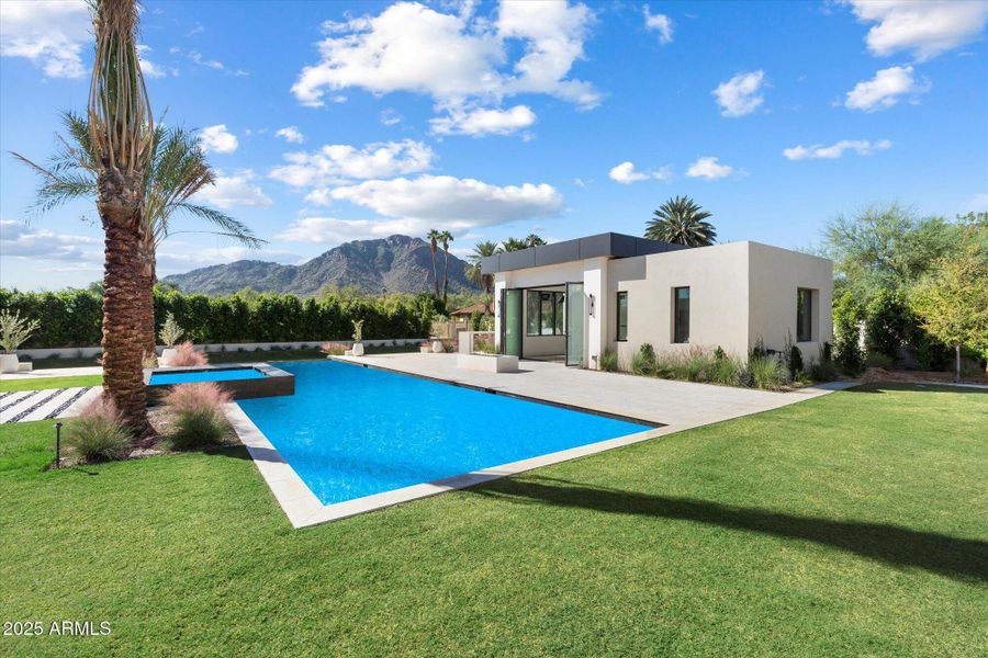 Stately Views Stately Views