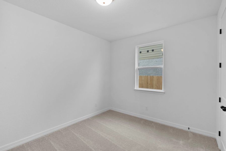 Spacious, unfurnished interior of a new home in Brookewater, Rosenberg (Image 7).