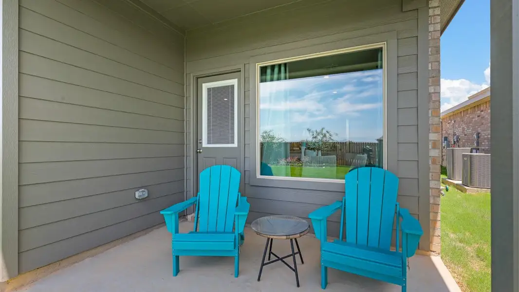 Exterior details and patio area of a home in Lankford Farms, Cleburne (Image 3).