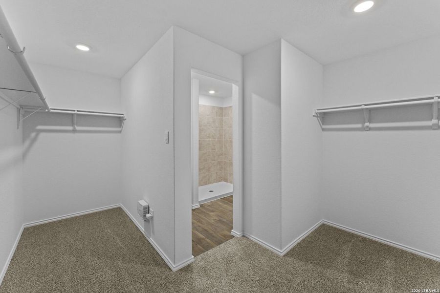 Spacious, unfurnished interior of a new home in Avenida, Converse (Image 16). Spacious, unfurnished interior of a new home in Avenida, Converse (Image 16).