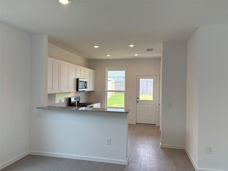 Image 14 of a home in Decker Farms.