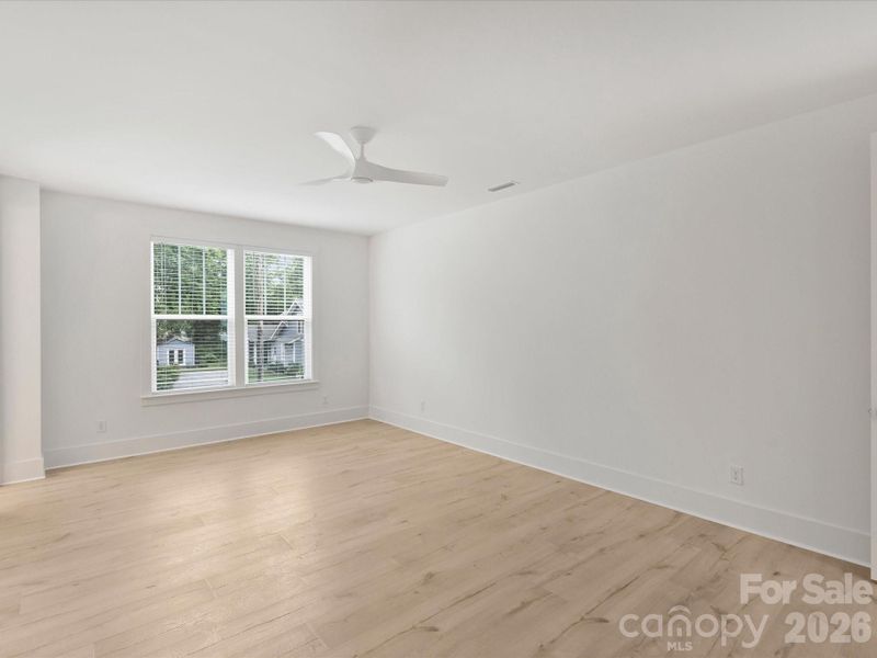 Spacious, unfurnished interior of a new home in , Charlotte (Image 16).