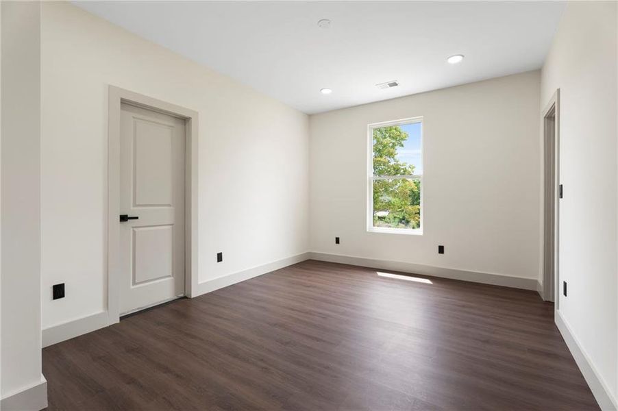 Spacious, unfurnished interior of a new home in , Locust Grove (Image 40).